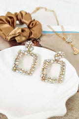Versailles Kiss Earrings Gold