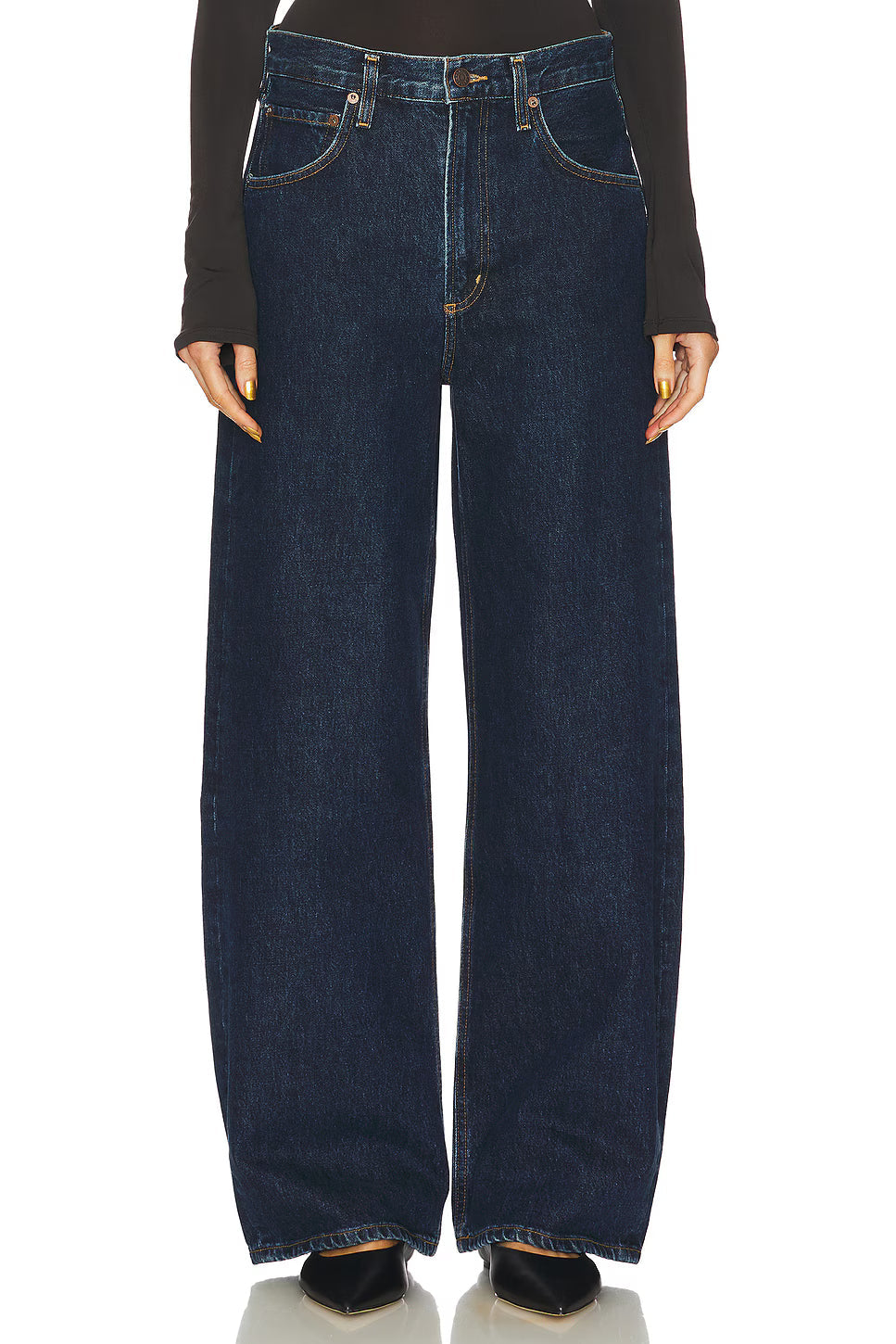 Low Curve Wide Leg Jeans